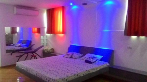 Mont Star Hotel / Motel